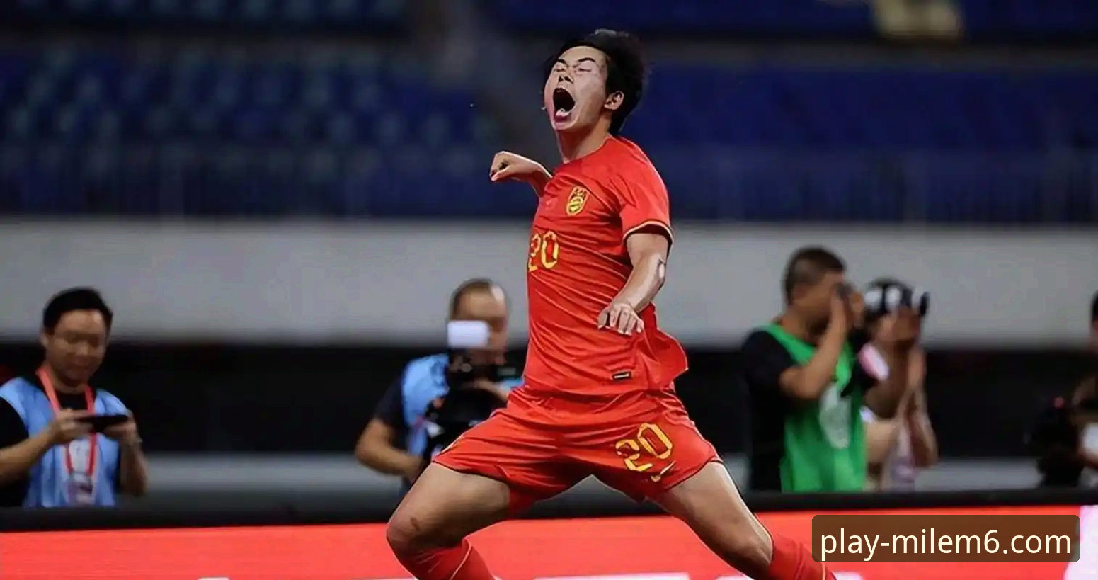 土伦杯U19国足1-0哥伦比亚：门将神扑与闪电进球全解析